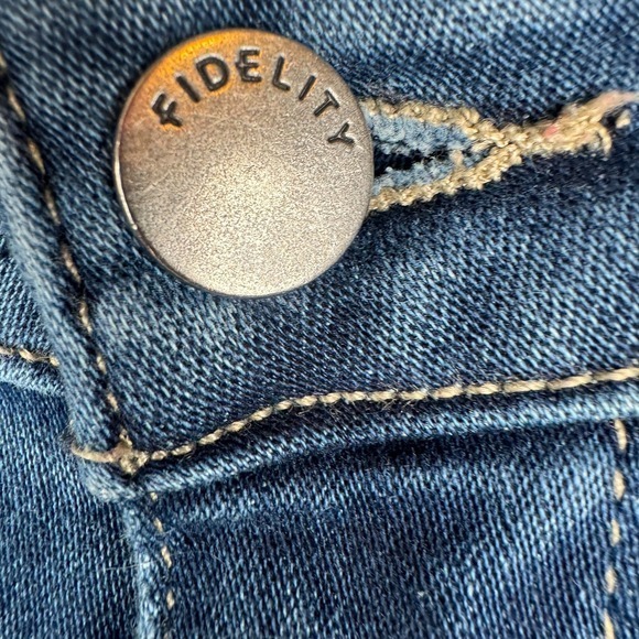 Fidelity Jeans Women Size 26 Malibu High‎ Rise Wide Leg Crop Quiet Luxury Denim - Picture 12 of 13